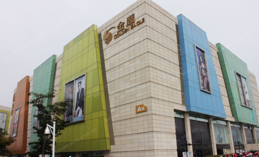 秦安金鹰奥莱城